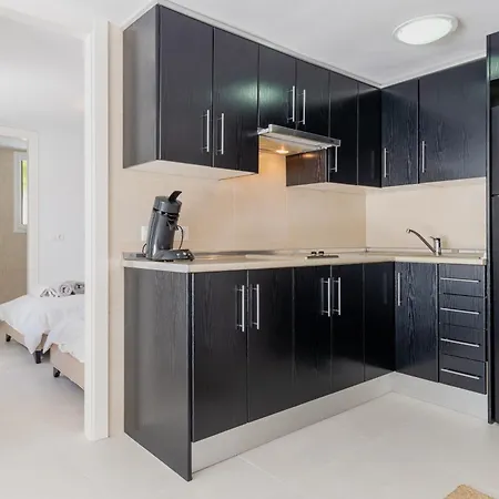 Semesterbostad Wonderful Near With Mediterranean Views *