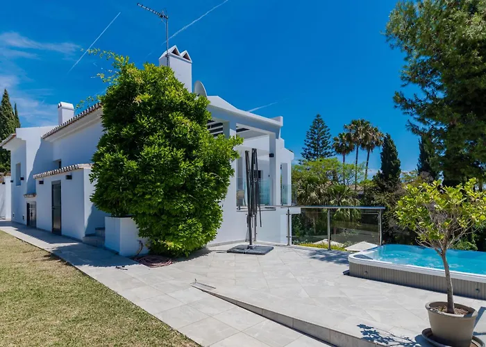 Wonderful Near With Mediterranean Views Marbella