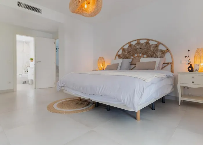 Wonderful Near With Mediterranean Views Marbella