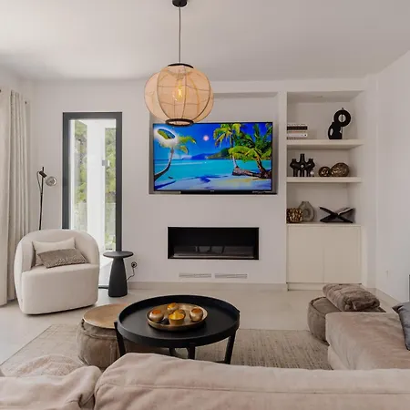 Holiday home Wonderful Near With Mediterranean Views