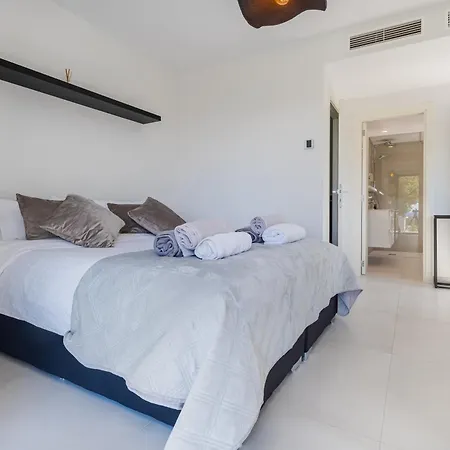 Wonderful Near With Mediterranean Views Marbella