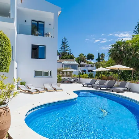 Wonderful Near With Mediterranean Views *