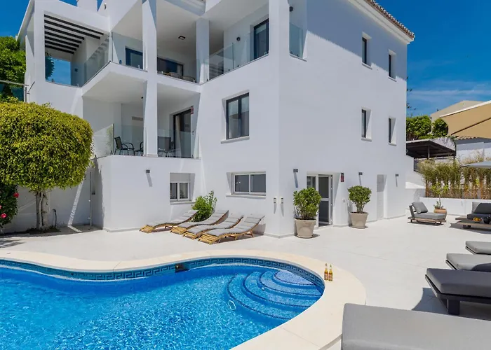 Wonderful Near With Mediterranean Views Марбелья