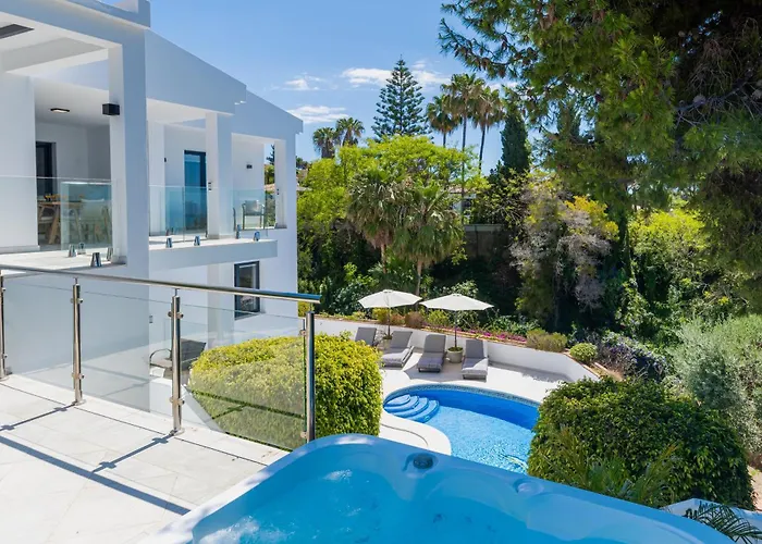 펜션 Wonderful Near With Mediterranean Views