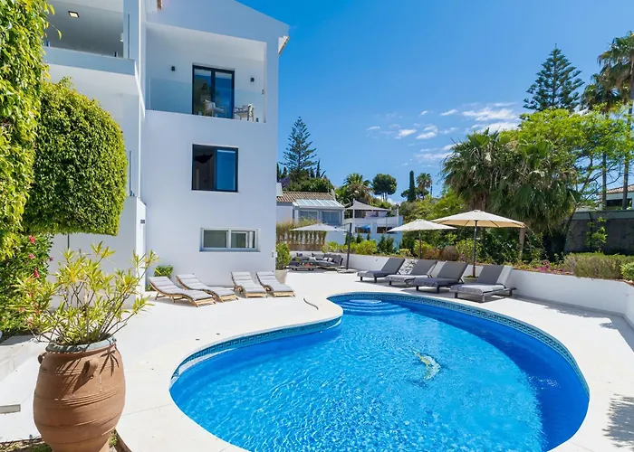 Wonderful Near With Mediterranean Views *