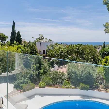 Wonderful Near With Mediterranean Views Semesterbostad Marbella
